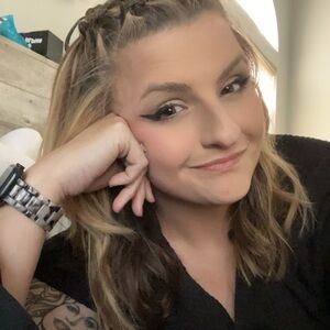 Meet your Posher, Paige